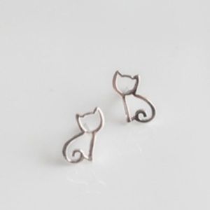 Small CAT Fashion Stud Earrings